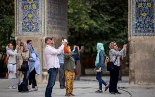کاهش ۳۲.۹ درصدی ورود گردشگران خارجی به ایران | عراق همچنان در صدر بازارهای ورودی