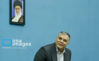 پاک نژاد به خاطر دلایل شخصی از سمت وزارت نفت کناره‌گیری کرد
