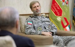 سرلشکر حاتمی: صنعت دفاعی به معنای واقعی کلمه حامی و پشتیبان عرصه نبرد است