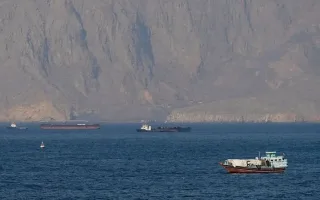 بازگشت نفتکش اماراتی پس از دریافت هشدار در تنگه هرمز