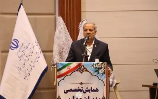 بازنگری برنامه‌های آموزشی ۱۲ ساله در مدت زمان ۸ سال