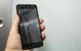 بخار آب، دشمنی نامرئی برای گوشی‌ها؛ حتی مدل‌های ضدآب هم در حمام آسیب‌پذیرند