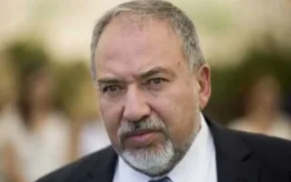 هشدار لیبرمن درباره احتمال حمله نتانیاهو به ایران پیش از انتخابات