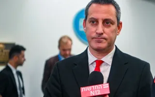 ترامپ پیگیر حمله پیش از انتخابات به ایران است