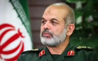 فرمانده کل سپاه: پرستاران با روحیه زینبی در برابر سختی‌ها استوار ایستاده‌اند