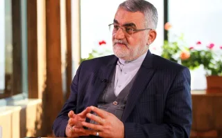 عضو کمیسیون امنیت ملی: اگر ترامپ به «مادر بمب‌ها» متوسل شود، ما «پدر موشک‌ها» را به عرصه می‌آوریم