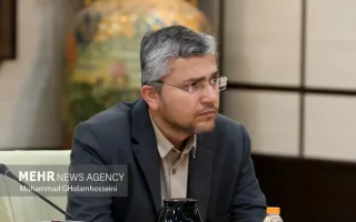 عضو کمیسیون امنیت ملی: میانجی که منابع مالی مردم را مسدود کرده و همواره علیه ایران موضع‌گیری می‌کند، نمی‌تواند میانجی باشد؛ او قسمتی از ابriez جنگ ترکیبی دشمن است