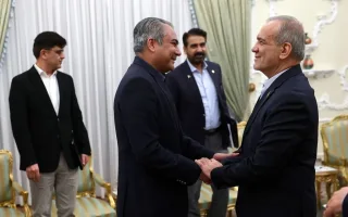 فرمانده ارتش پاکستان با رئیس‌جمهور پزشکیان گفتگو کرد