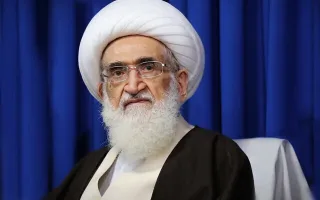 بهبود کامل سلامتی مرجع تقلید شیعیان/ آیت‌الله نوری همدانی به قم بازگشت