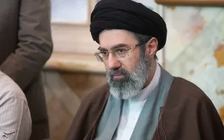 رهبر انقلاب در دیدار با محسنی اژه‌ای: مبارزه قاطع با فساد و استیفای حقوق و خسارات ناشی از جنایات آمریکایی ـ صهیونیستی با جدیت دنبال شود