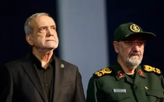 اداره کنندگان کشور چه می بینند